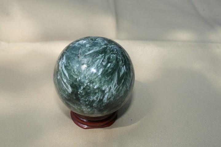 Seraphinite stone helps you find your higher purpose 4347